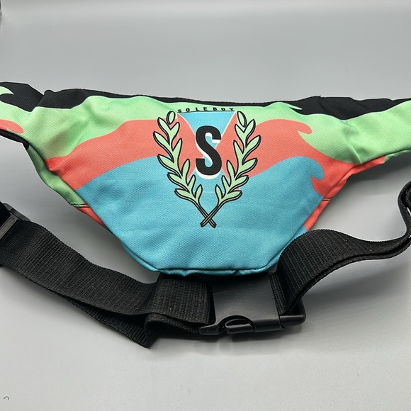 SOLEBOY Fanny pack - Picture 3 of 4